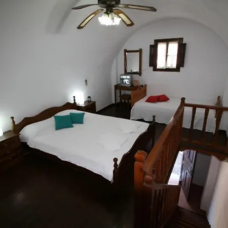 Apartahotel Anna Traditional 2*