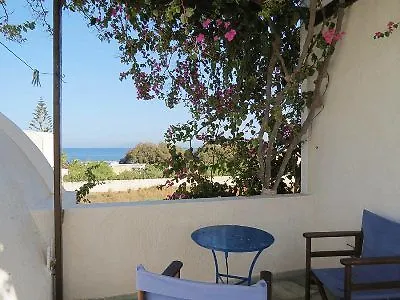 Ξενοδοχείο με διαμερίσματα παραδοσιακά άννα 2*
